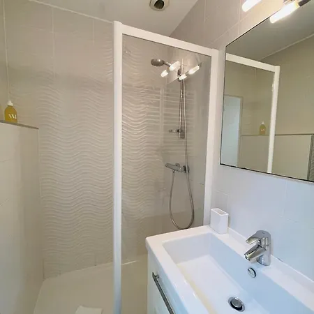 Le Domaine De La Montagnette ヴィラ ラ・テスト・ド・ビュシュ