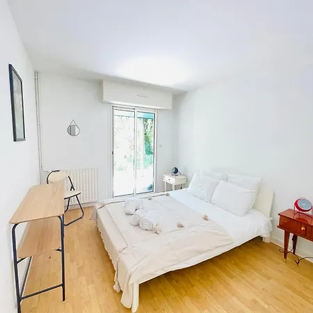 Le Domaine De La Montagnette