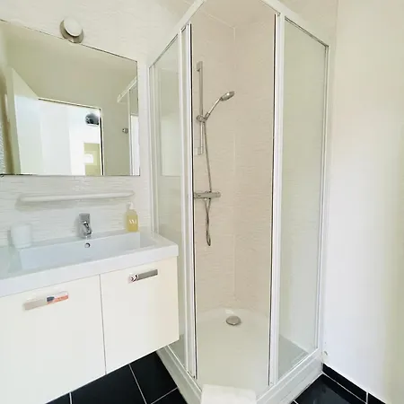 ヴィラ Le Domaine De La Montagnette ラ・テスト・ド・ビュシュ