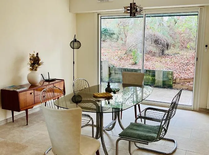 Le Domaine De La Montagnette Willa *