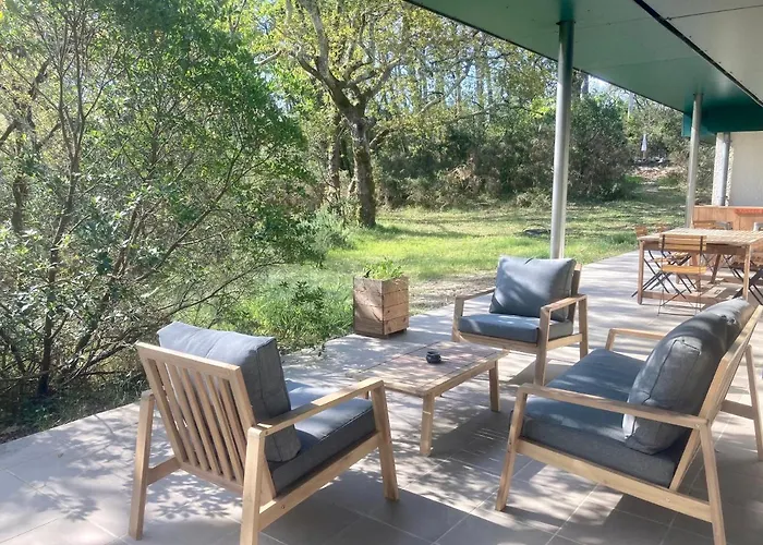 Le Domaine De La Montagnette Willa *