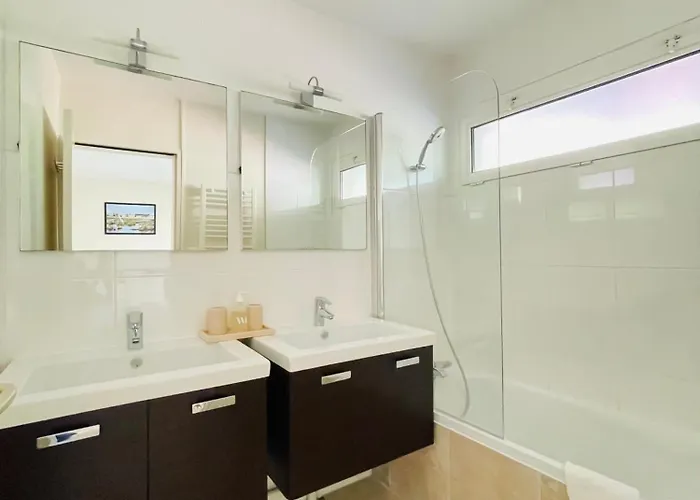 Willa Le Domaine De La Montagnette *